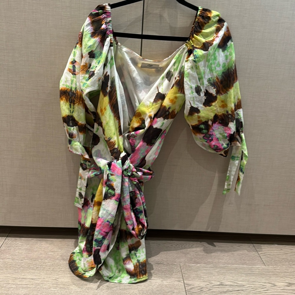 Devotion Twins wrap dress